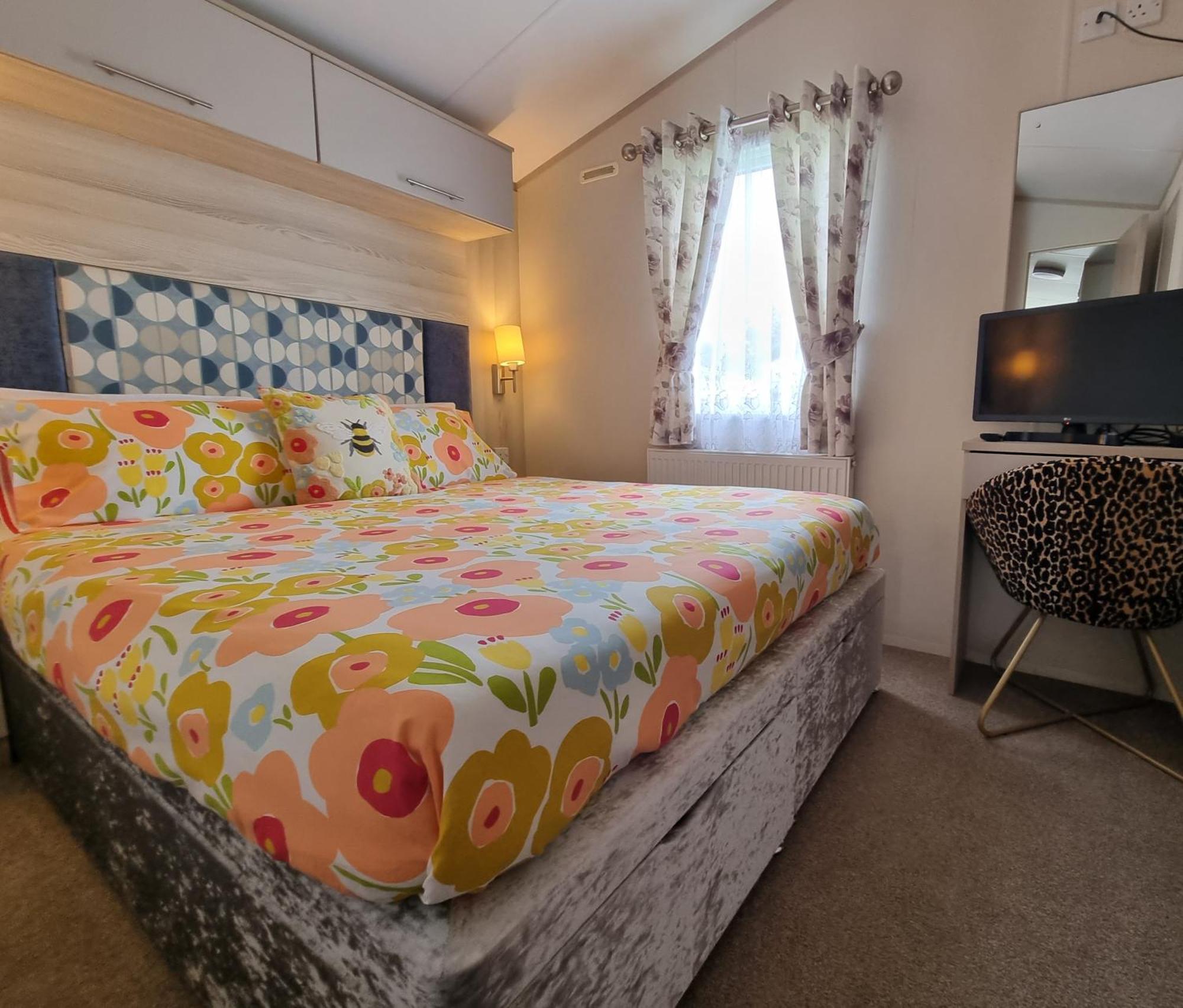 Отель Static Caravan To Hire , Hoburne Devon Bay Goodrington Экстерьер фото